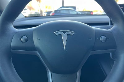 2024 Tesla Model Y Long Range 7 PASSENGER