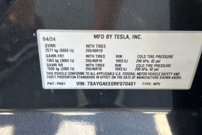 2024 Tesla Model Y Long Range 7 PASSENGER