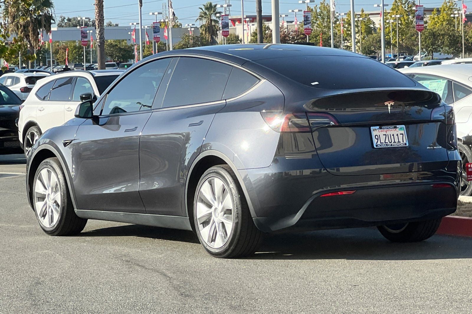2024 Tesla Model Y Long Range 7 PASSENGER