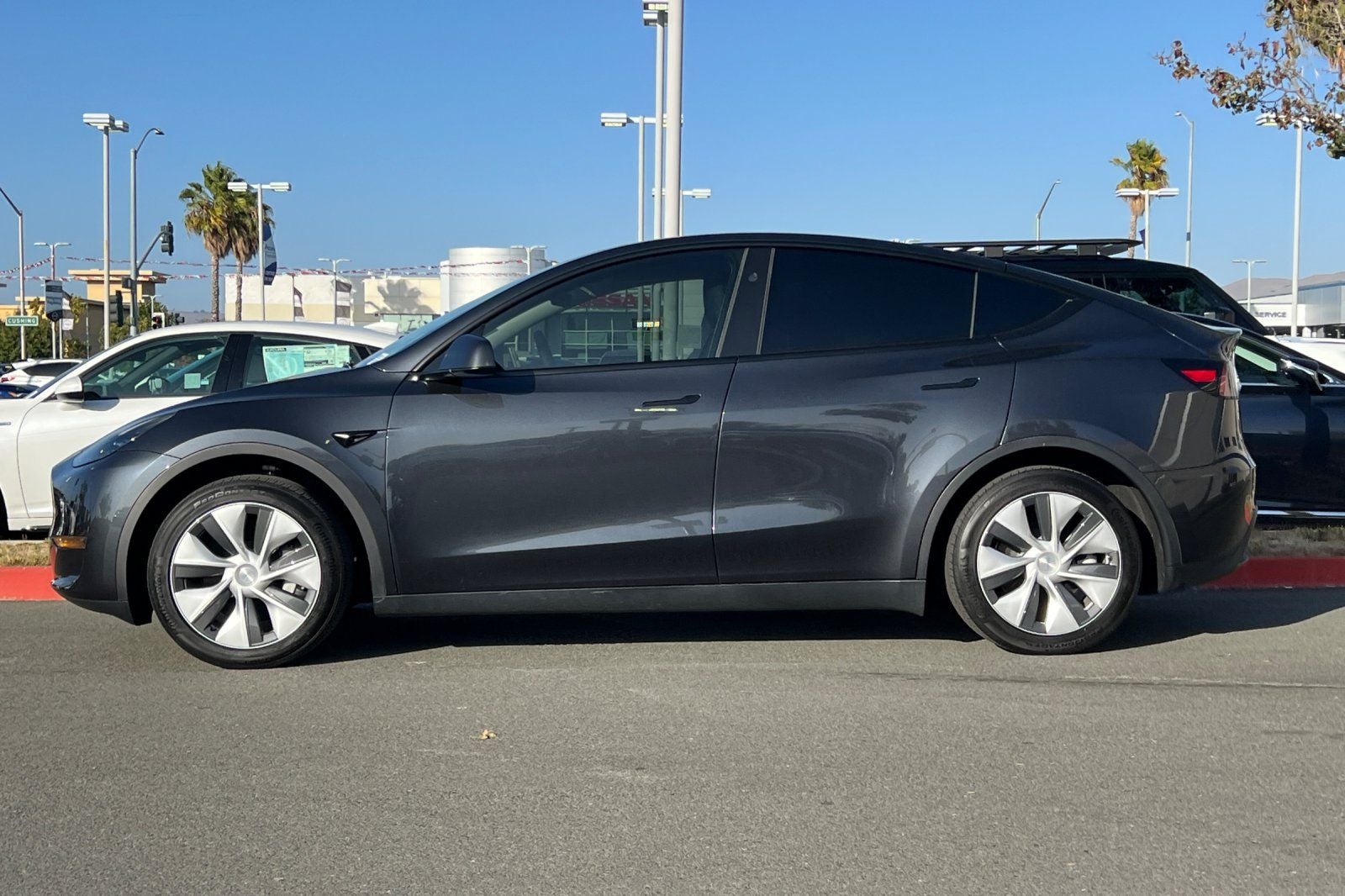 2024 Tesla Model Y Long Range 7 PASSENGER