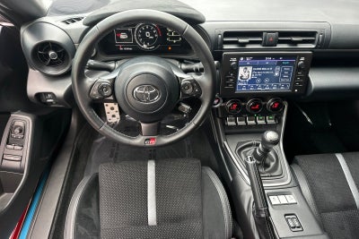 2025 Toyota GR86 Premium