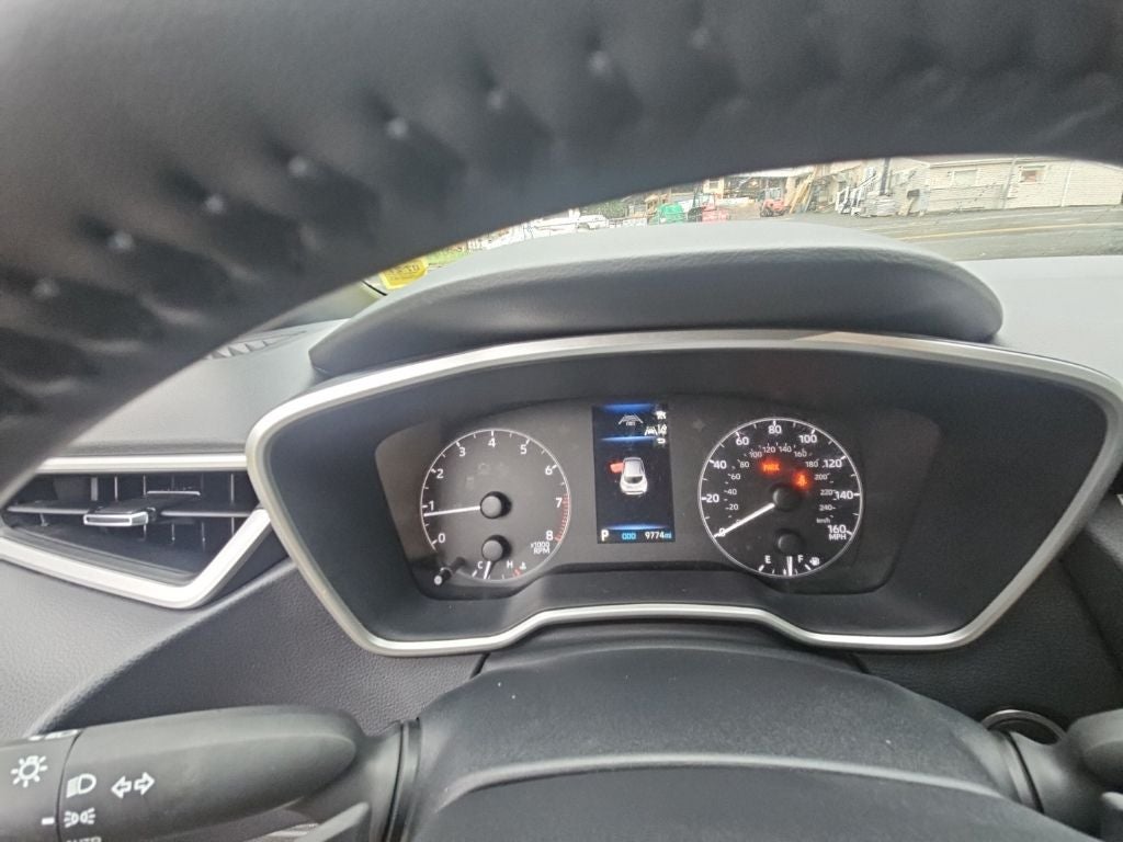 2025 Toyota Corolla Hatchback SE
