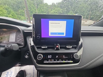 2025 Toyota Corolla Hatchback SE
