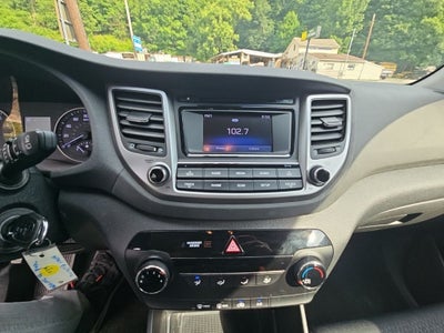 2016 Hyundai Tucson SE