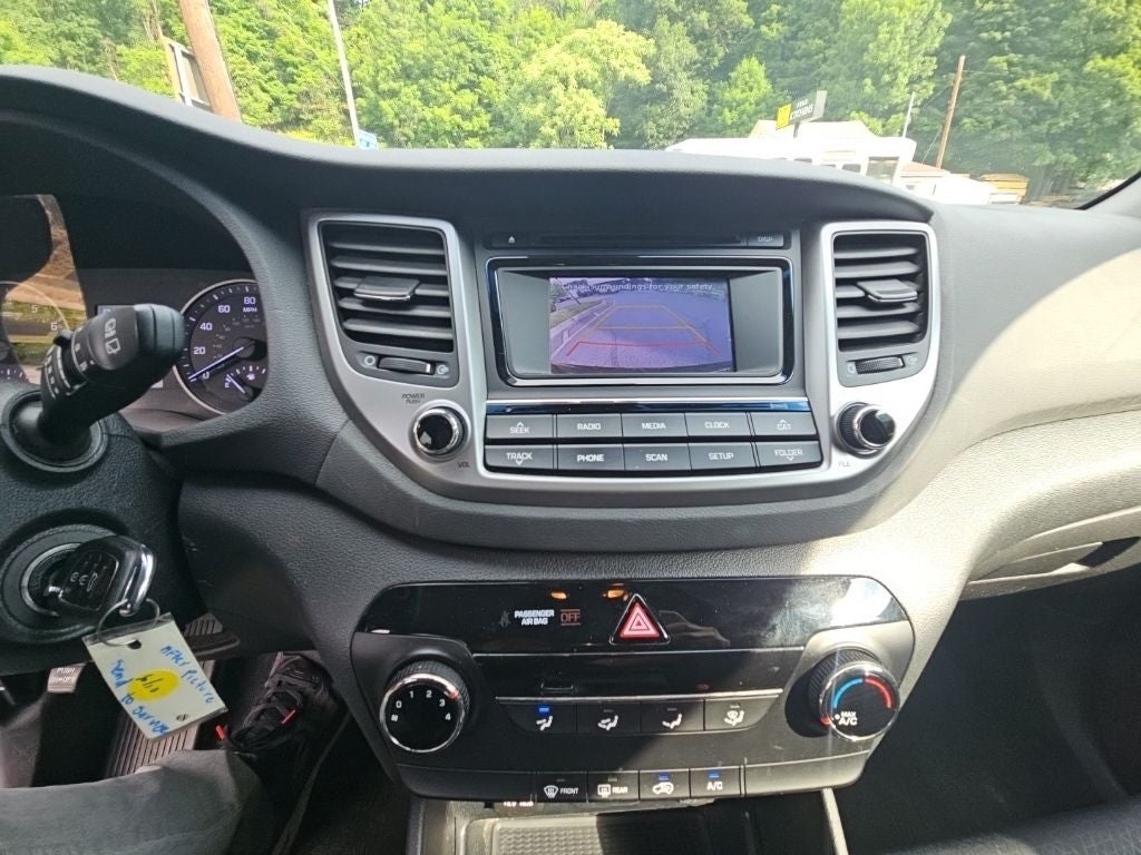 2016 Hyundai Tucson SE