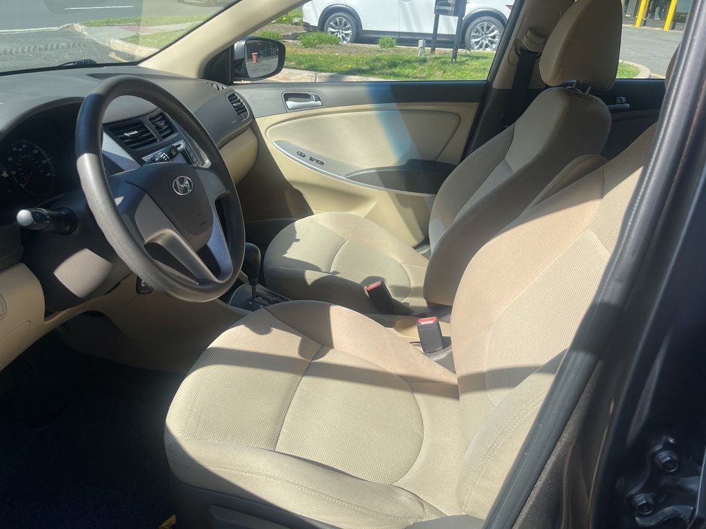 2013 Hyundai Accent GLS