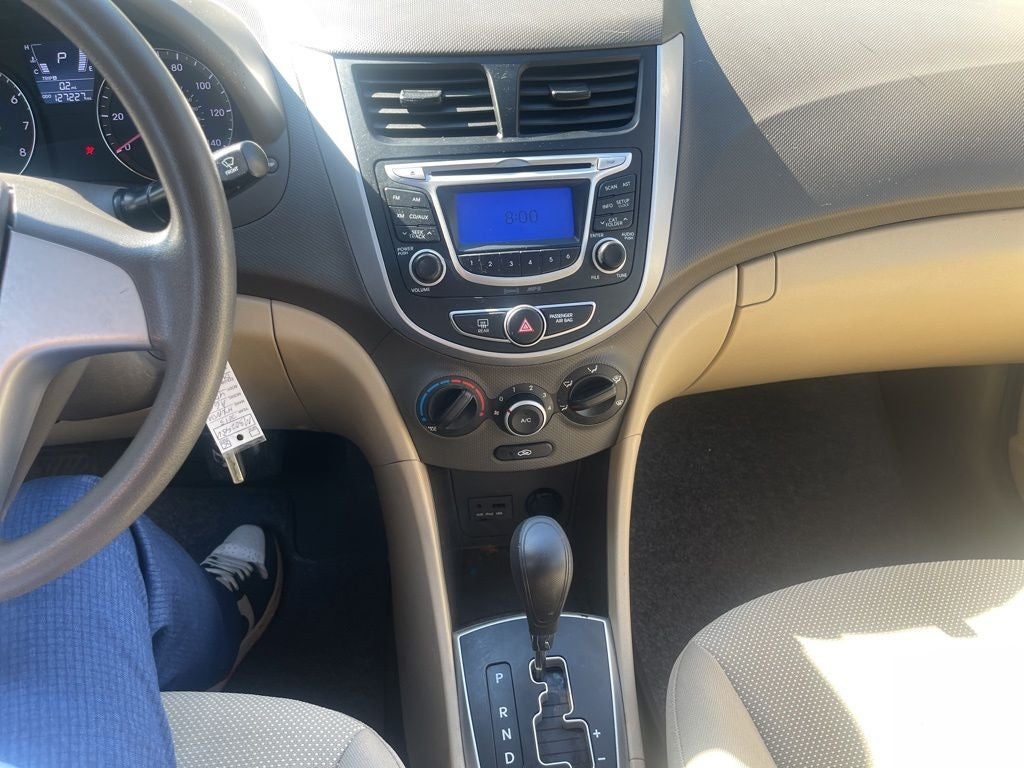 2013 Hyundai Accent GLS