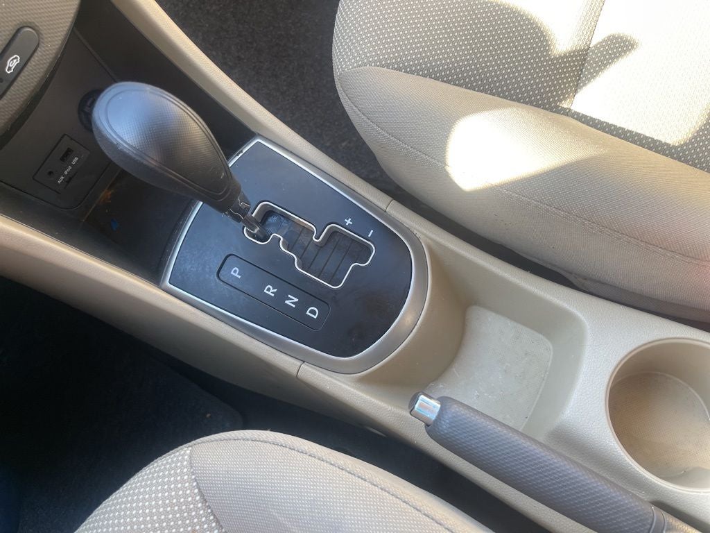 2013 Hyundai Accent GLS