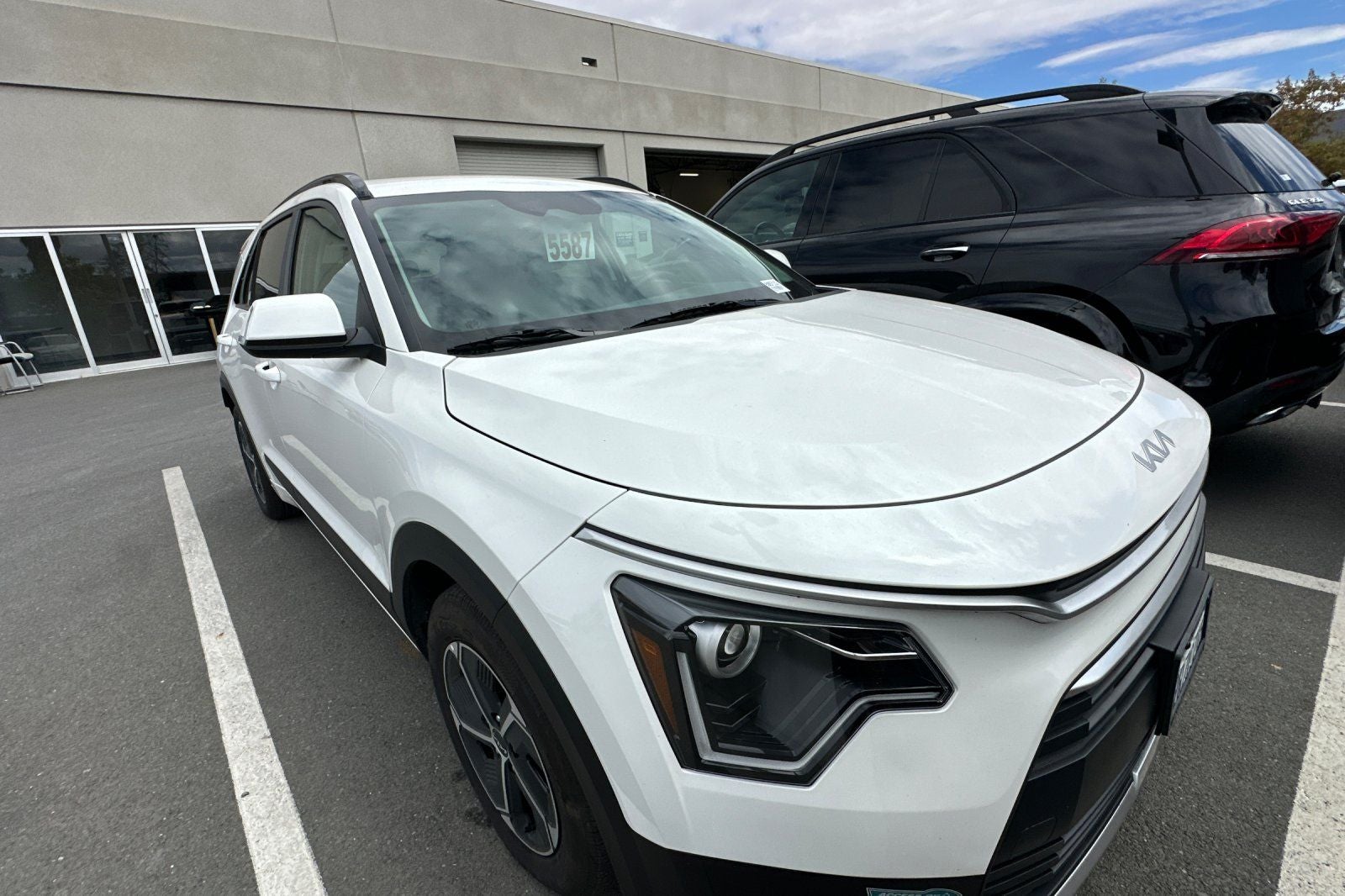2025 Kia Niro Plug-In Hybrid EX