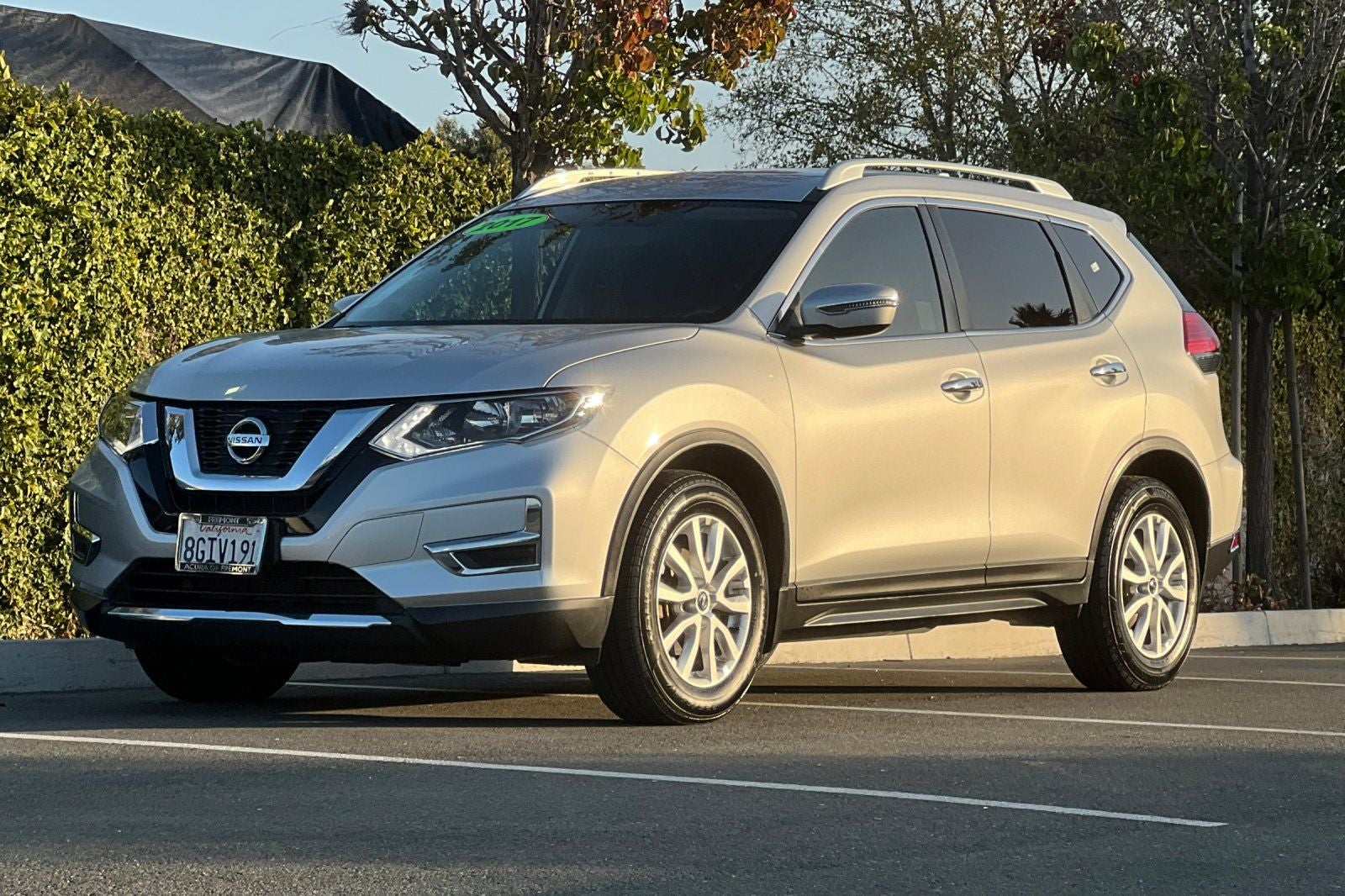 2017 Nissan Rogue SV