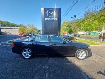 2018 Volvo S90 T5 Momentum