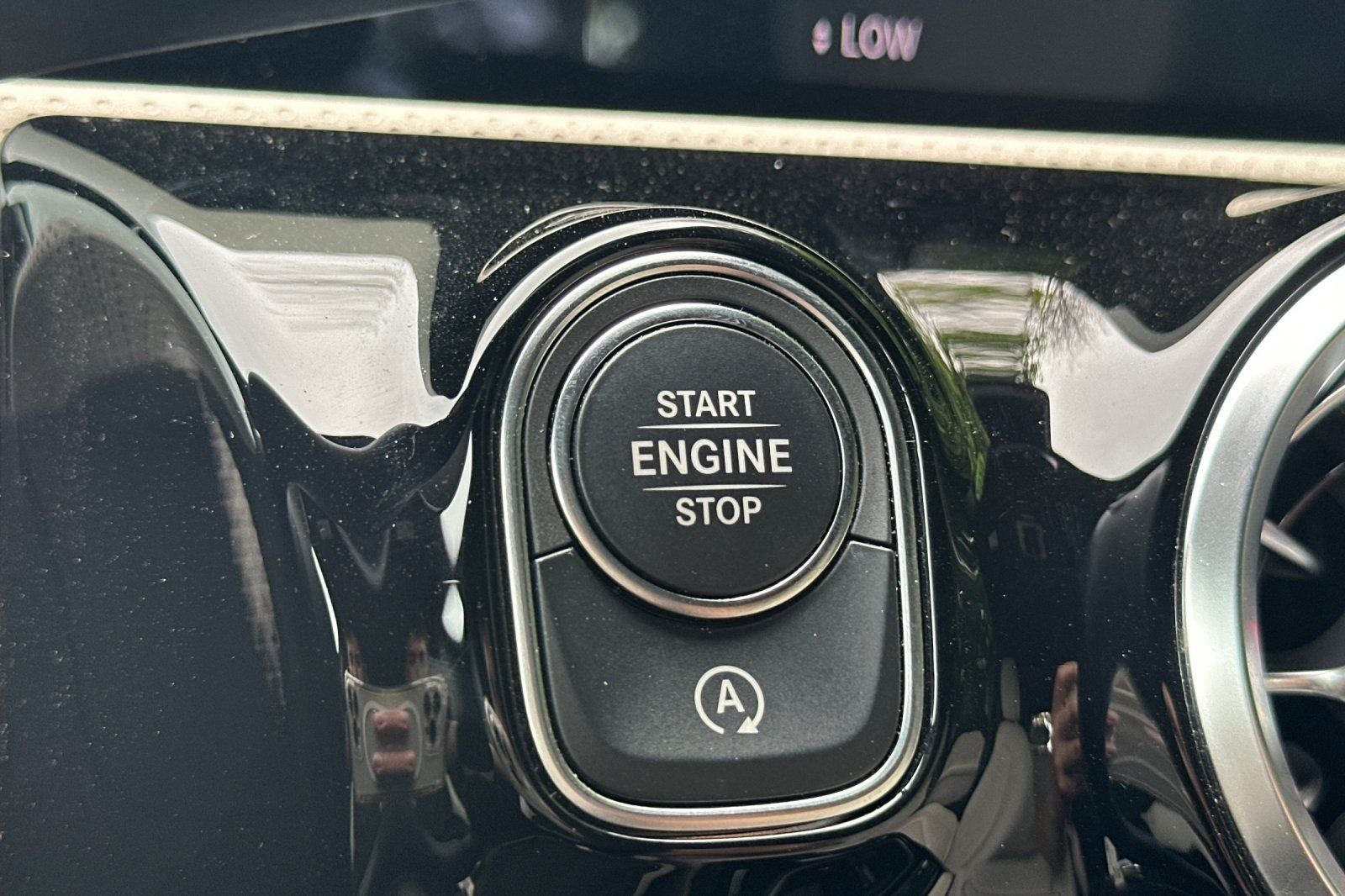 2020 Mercedes-Benz A-Class A 220