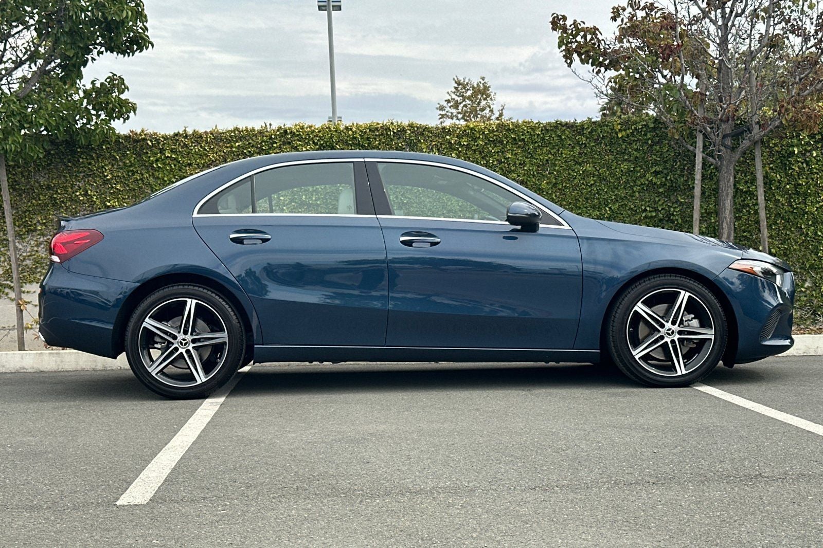 2020 Mercedes-Benz A-Class A 220
