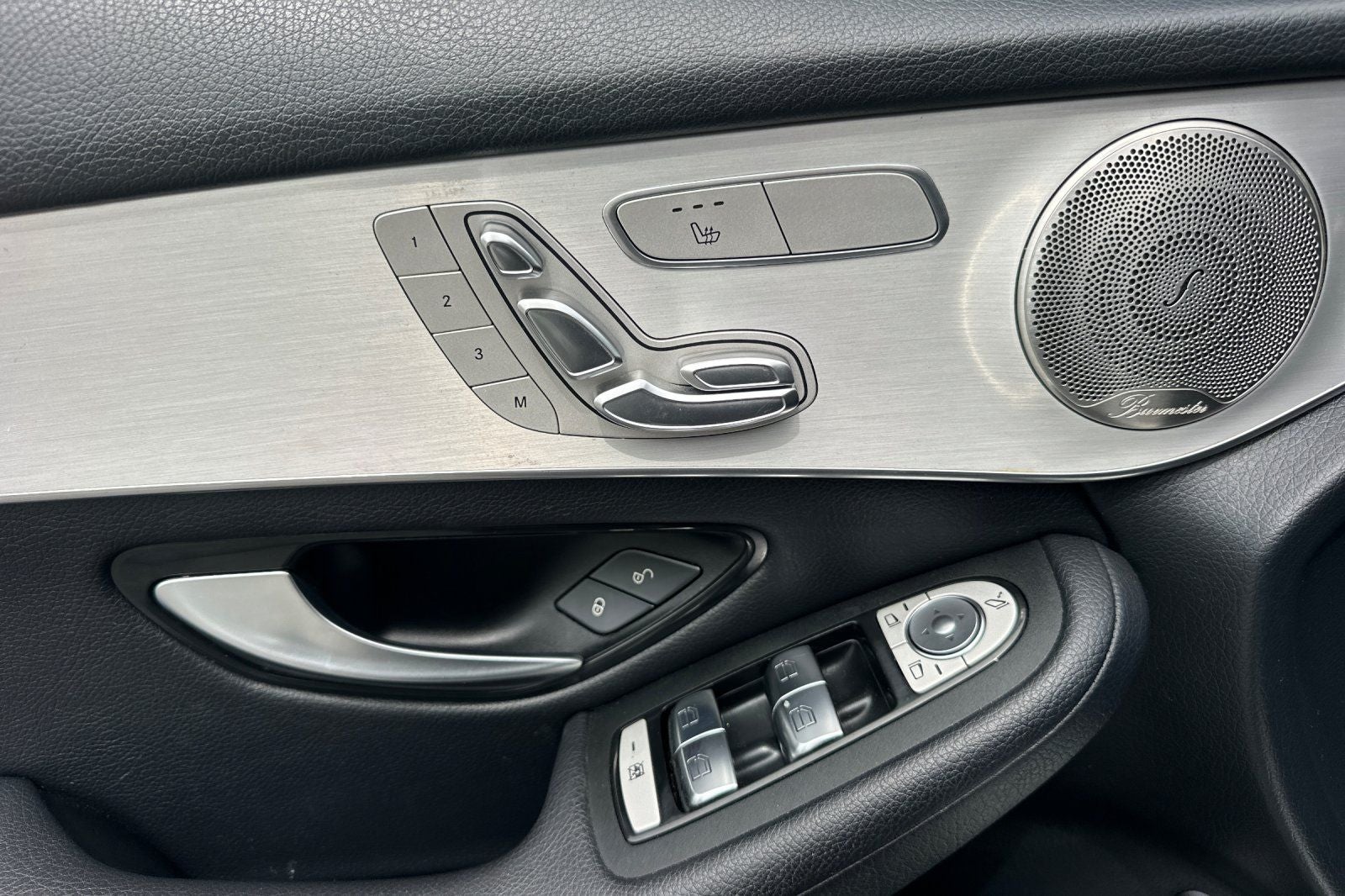 2021 Mercedes-Benz GLC GLC 300