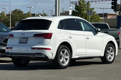 2023 Audi Q5 40 Premium quattro