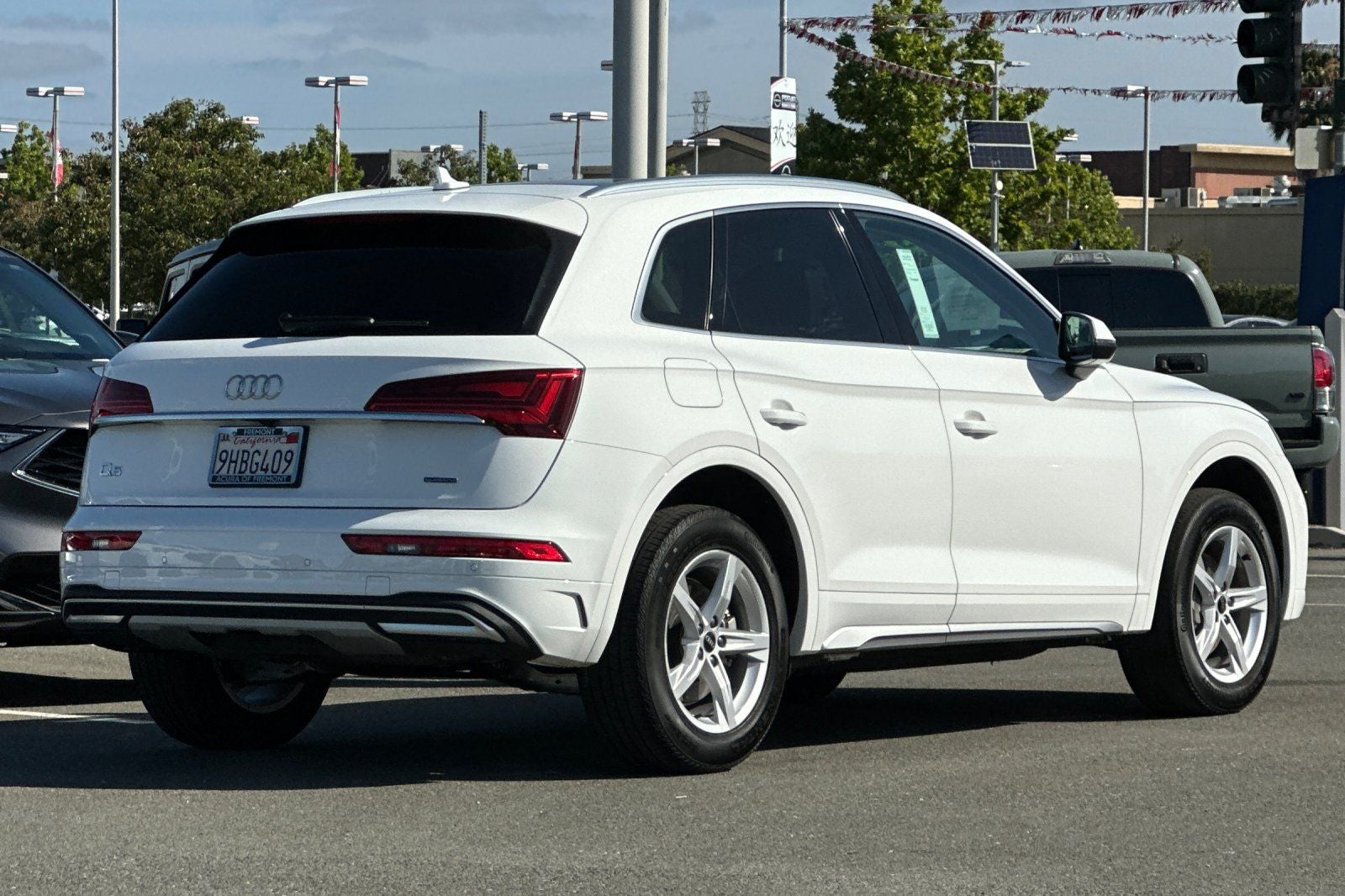 2023 Audi Q5 40 Premium quattro