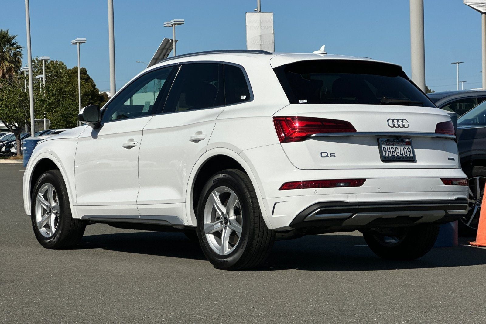 2023 Audi Q5 40 Premium quattro