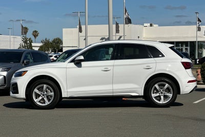 2023 Audi Q5 40 Premium quattro