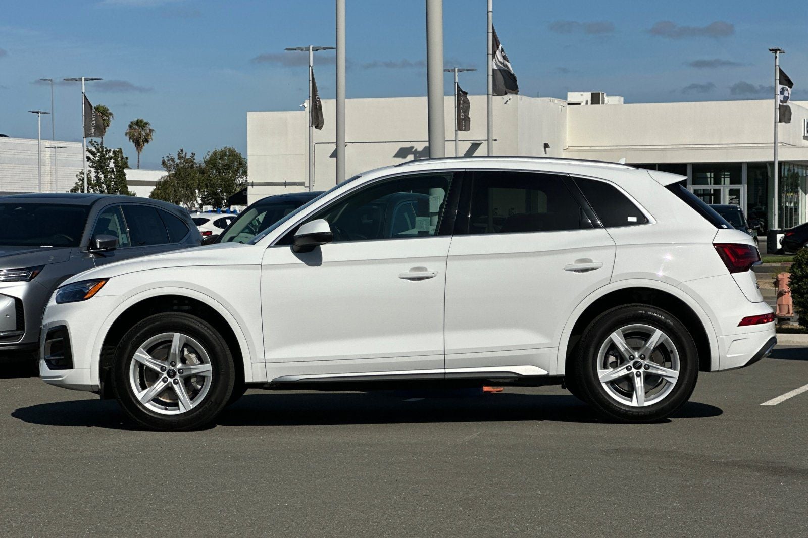 2023 Audi Q5 40 Premium quattro