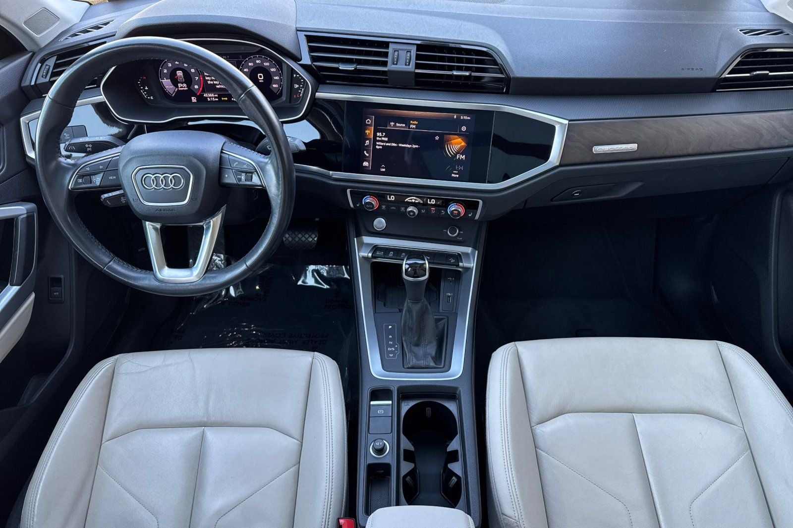 2020 Audi Q3 Premium Plus S line quattro
