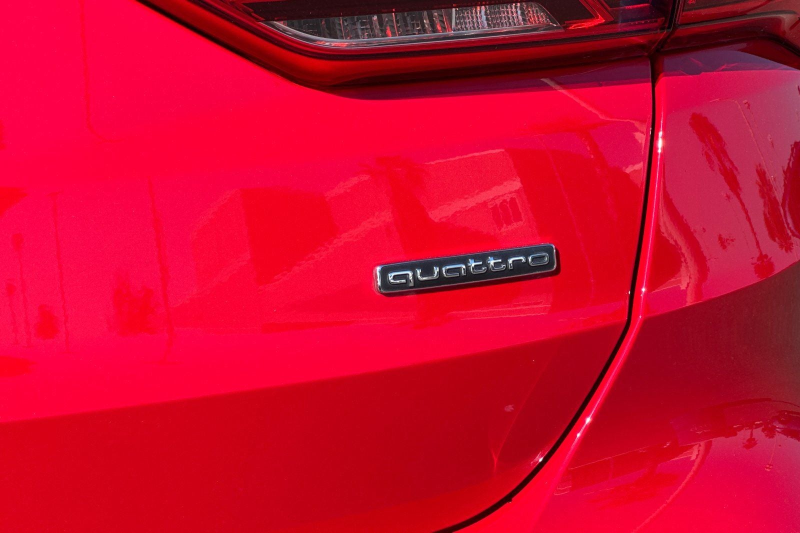 2020 Audi Q3 Premium Plus S line quattro