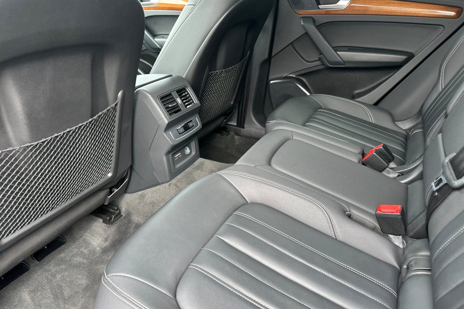 2023 Audi Q5 45 S line Premium quattro