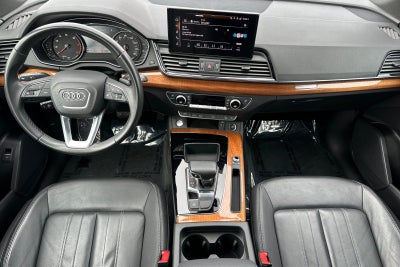 2023 Audi Q5 45 S line Premium quattro