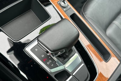 2023 Audi Q5 45 S line Premium quattro
