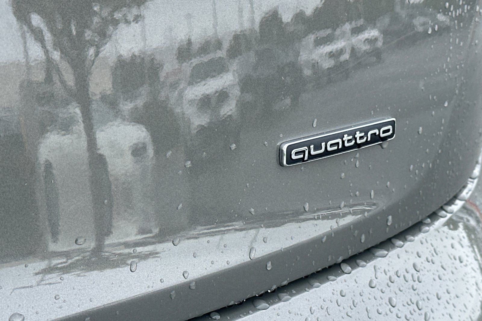 2023 Audi Q5 45 S line Premium quattro