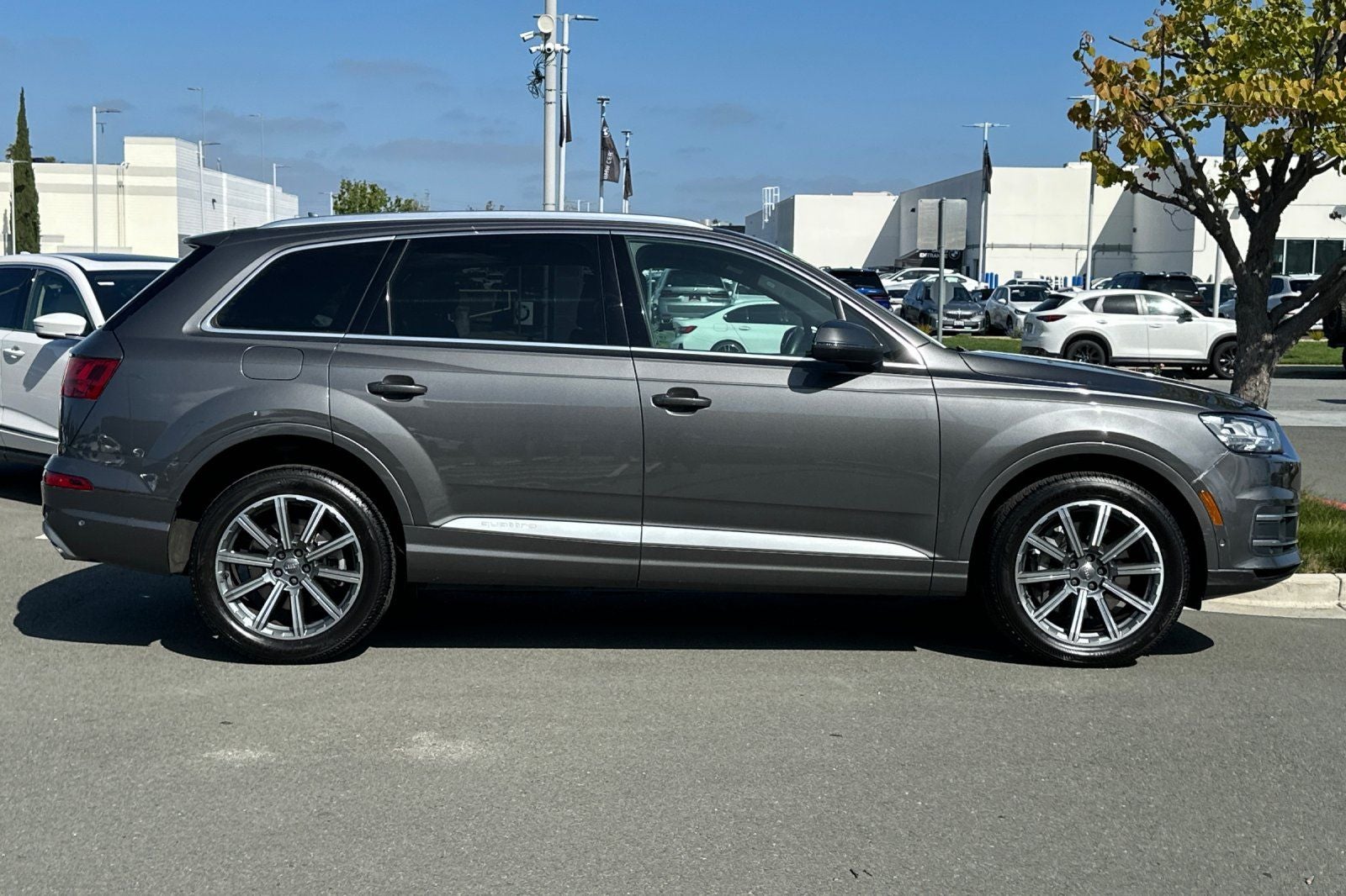 2019 Audi Q7 55 Premium Plus quattro