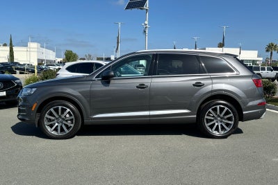 2019 Audi Q7 55 Premium Plus quattro