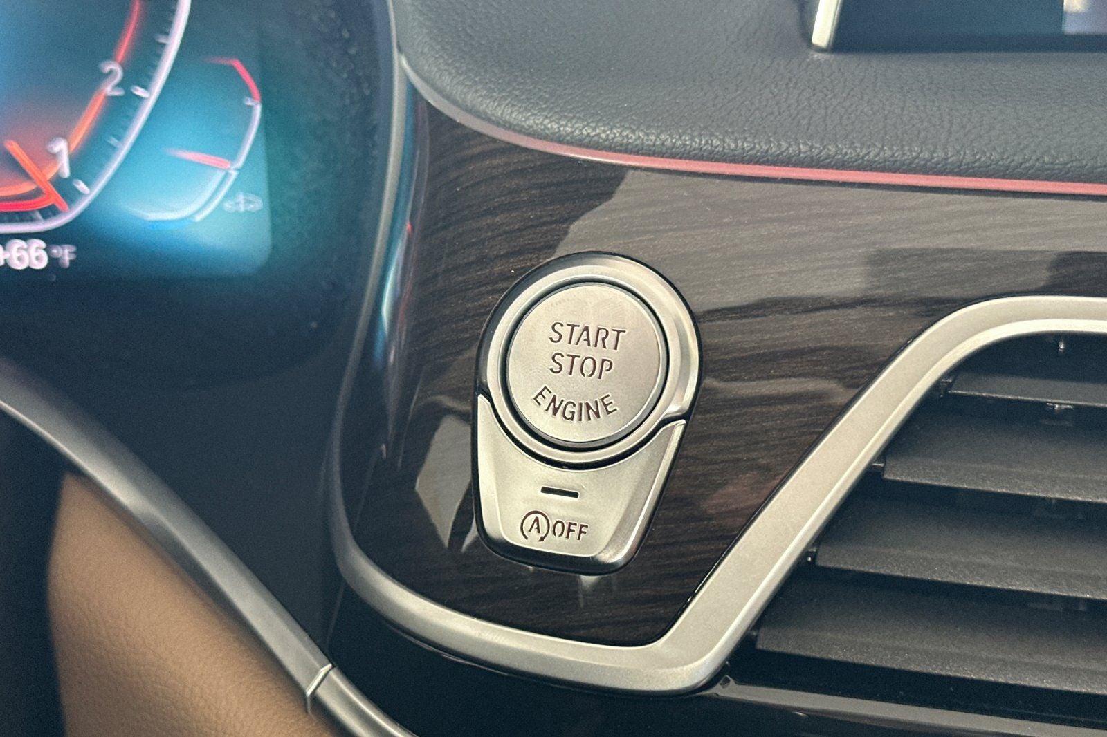 2022 BMW 7 Series 740i