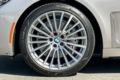 2022 BMW 7 Series 740i