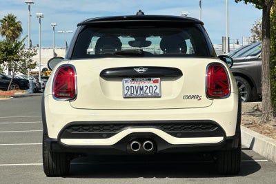 2023 MINI Cooper S Iconic