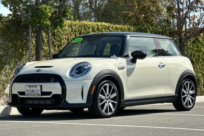 2023 MINI Cooper S Iconic