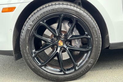 2022 Porsche Macan Base