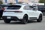 2022 Porsche Macan Base