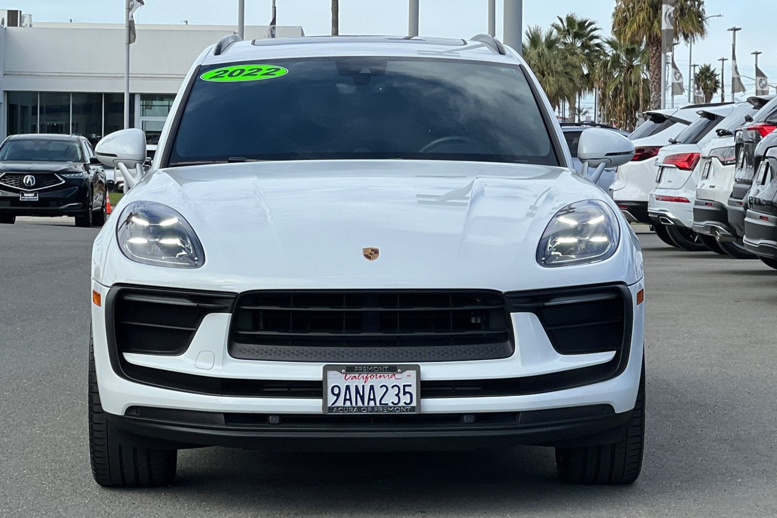2022 Porsche Macan Base