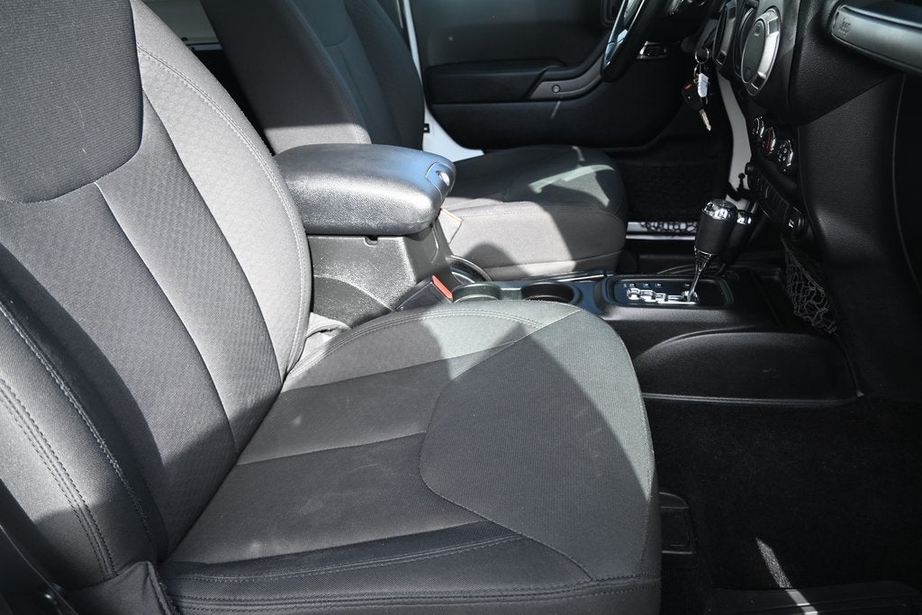 2017 Jeep Wrangler Sport