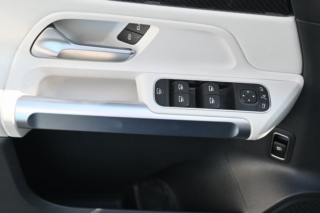 2022 Mercedes-Benz GLB GLB 250