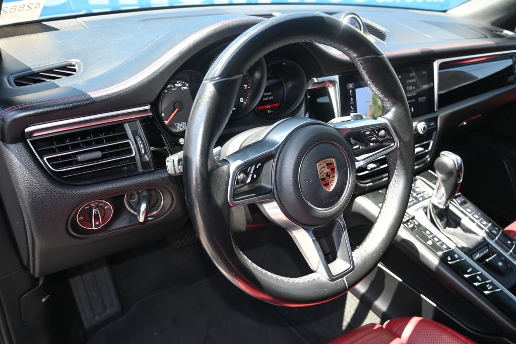 2020 Porsche Macan Base