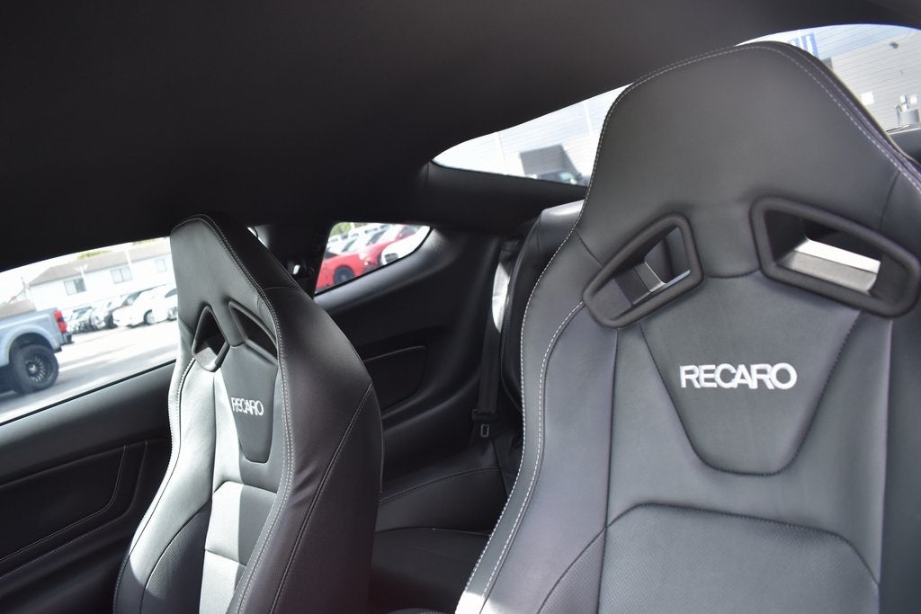 2022 Ford Mustang Mach 1