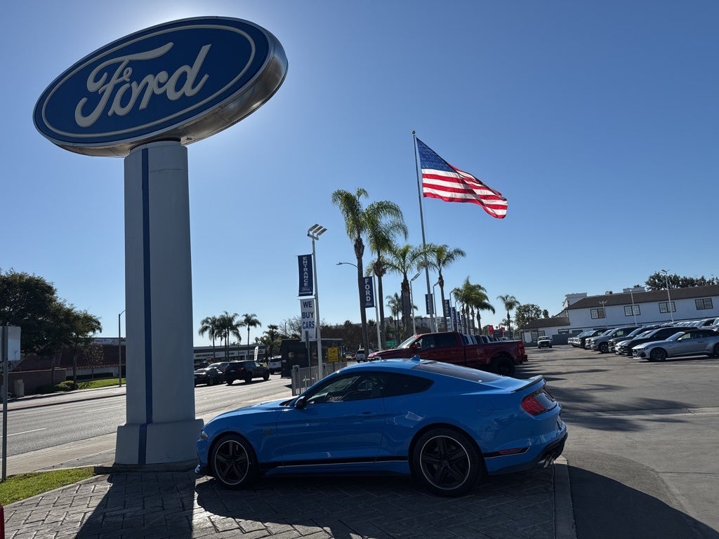 2022 Ford Mustang Mach 1