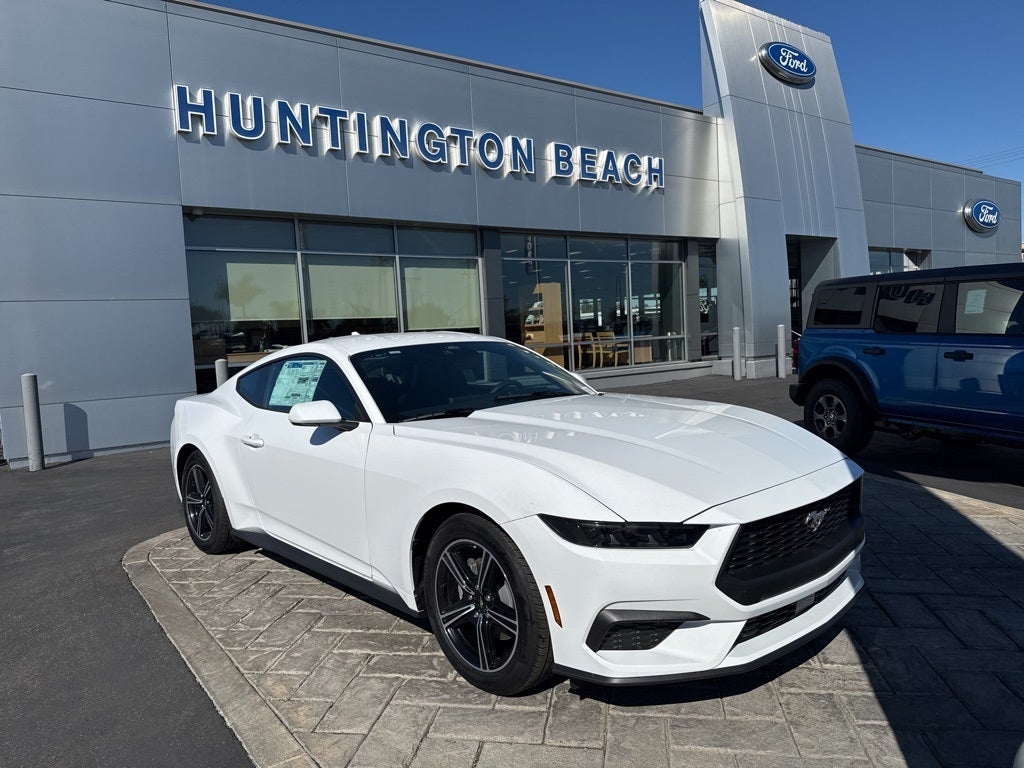 2025 Ford Mustang EcoBoost