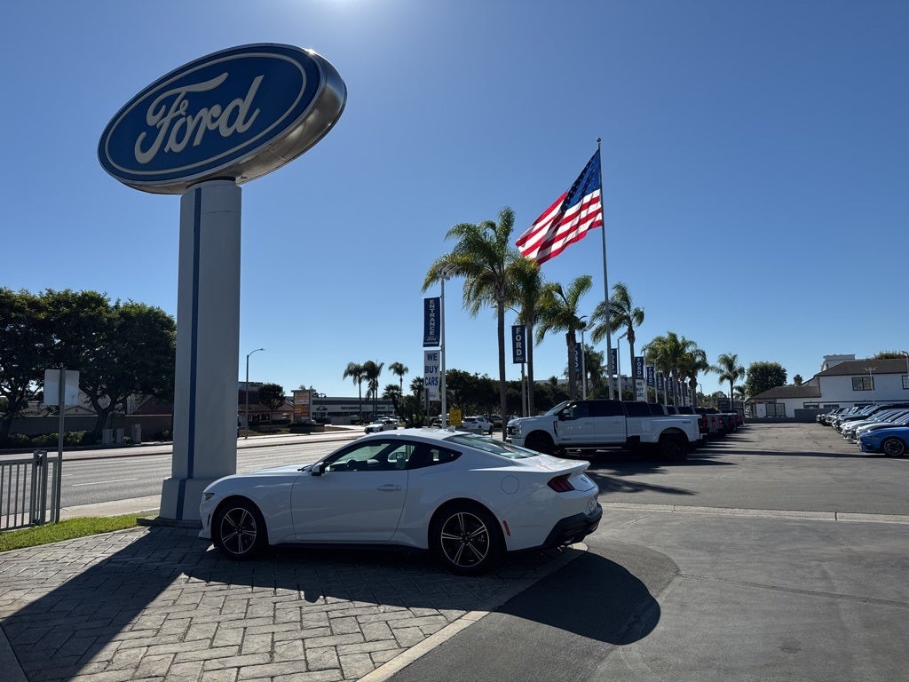 2025 Ford Mustang EcoBoost