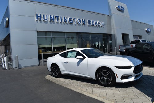 2025 Ford Mustang EcoBoost