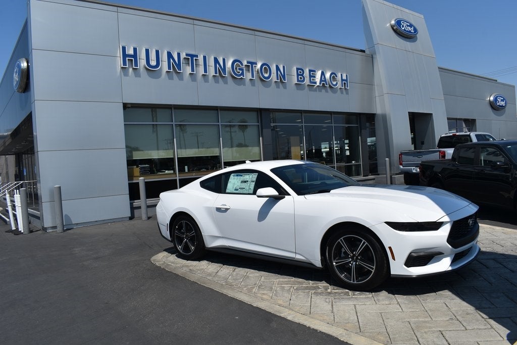 2025 Ford Mustang EcoBoost