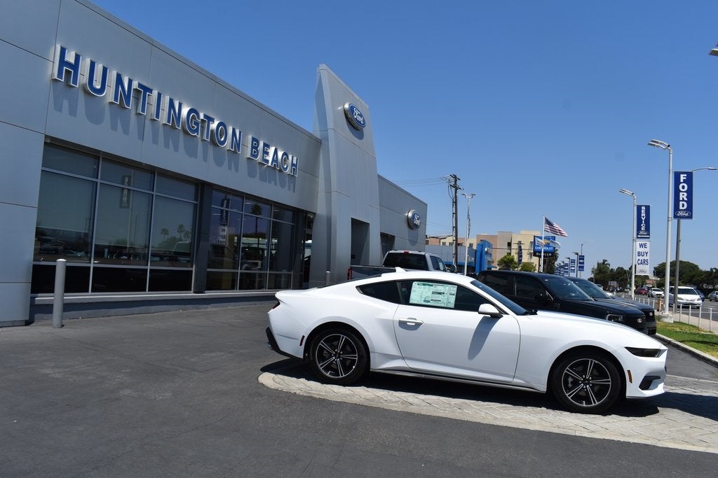 2025 Ford Mustang EcoBoost