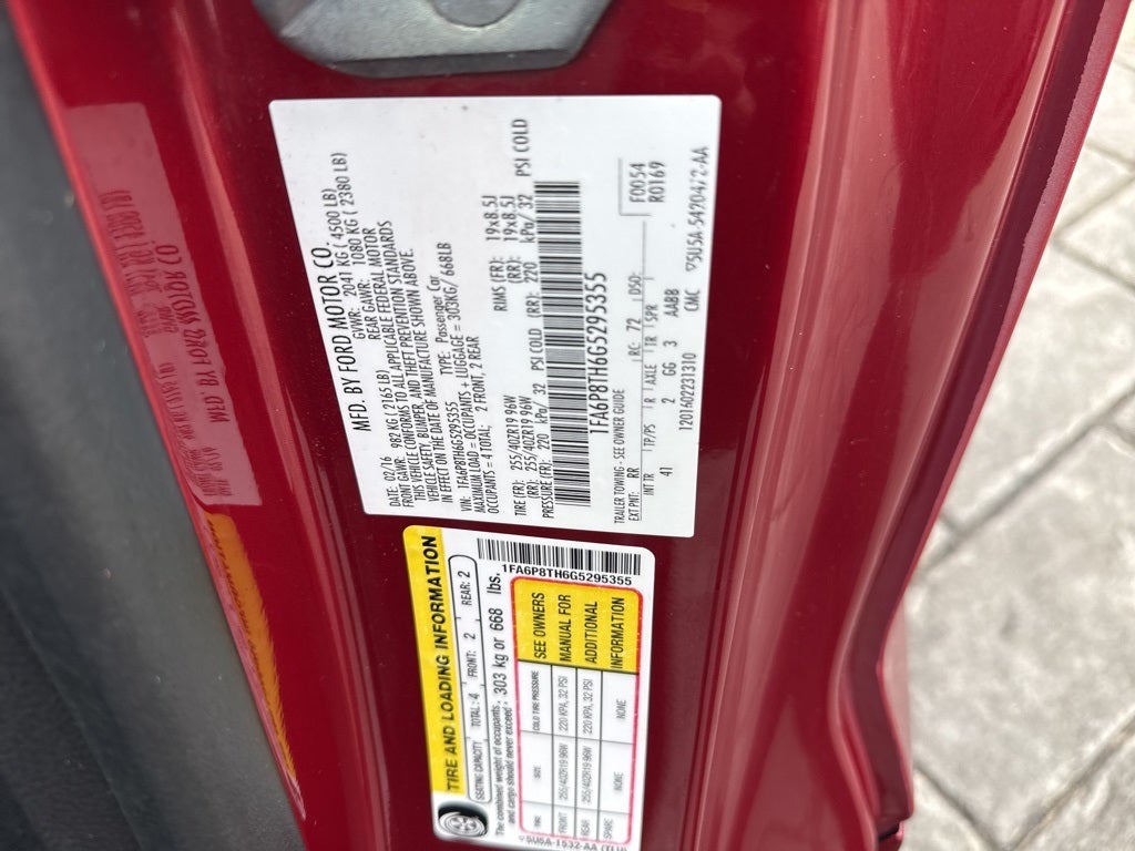 2016 Ford Mustang EcoBoost Premium