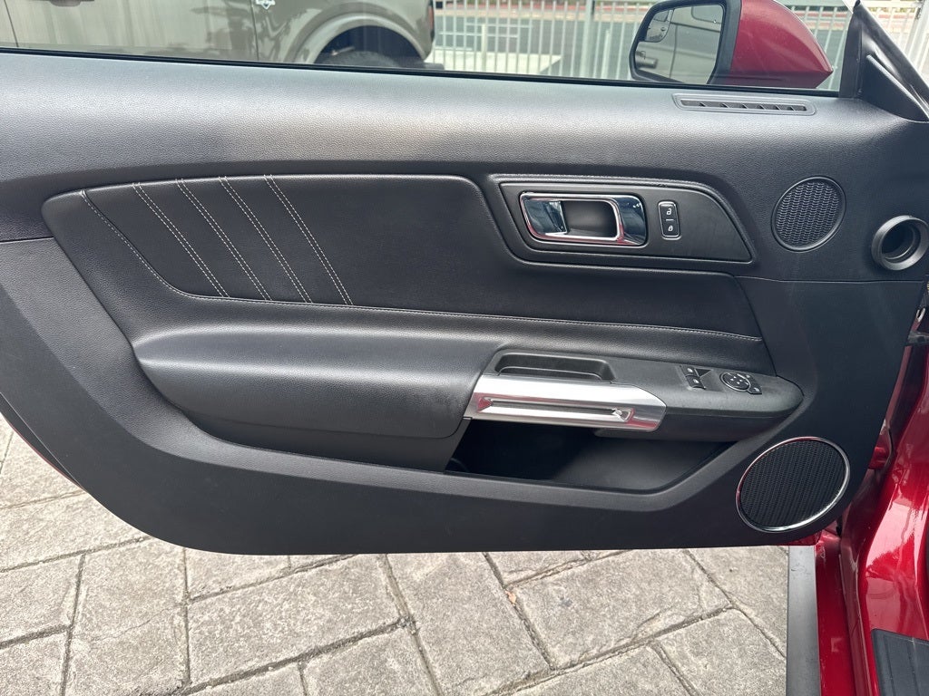 2016 Ford Mustang EcoBoost Premium